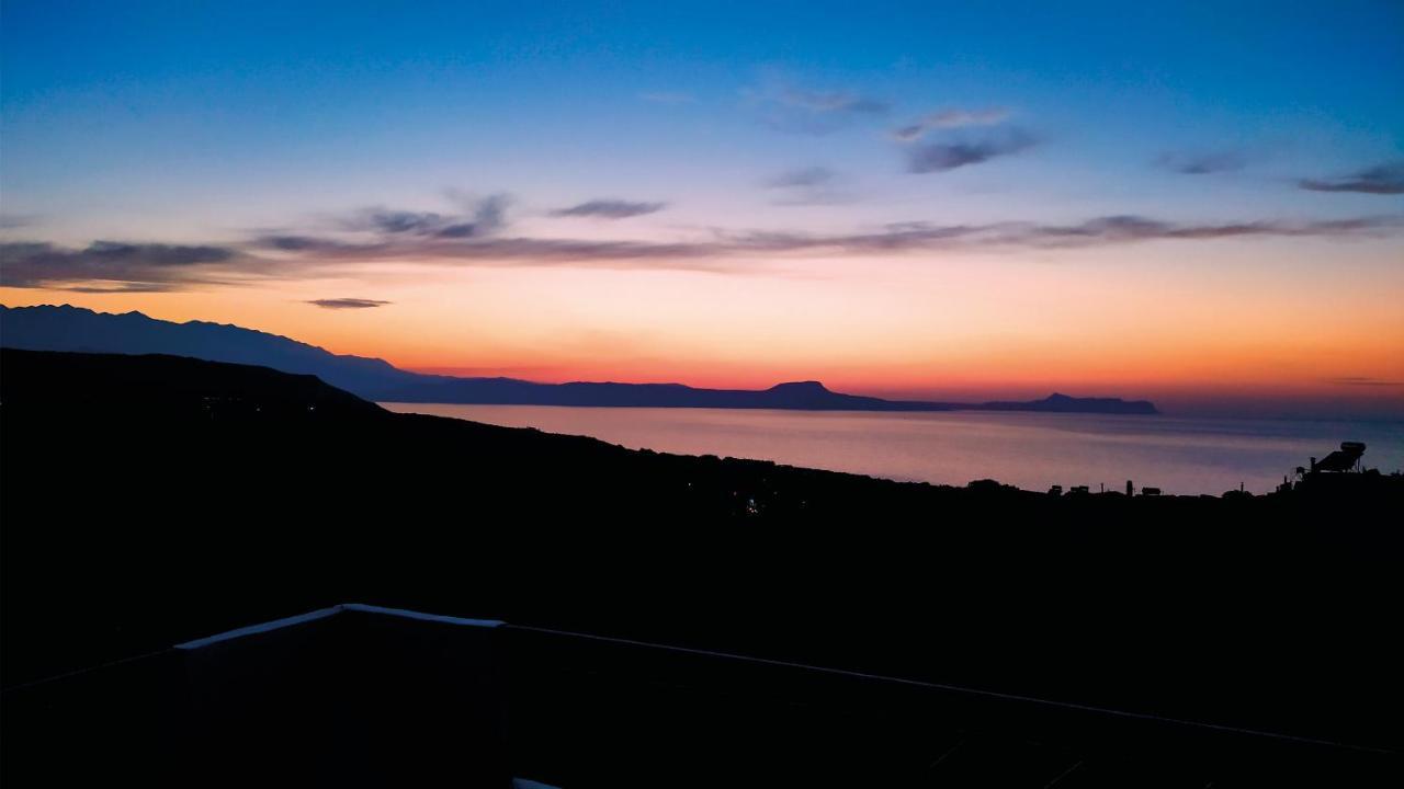 Haroupia Home Atsipopoulo Bagian luar foto